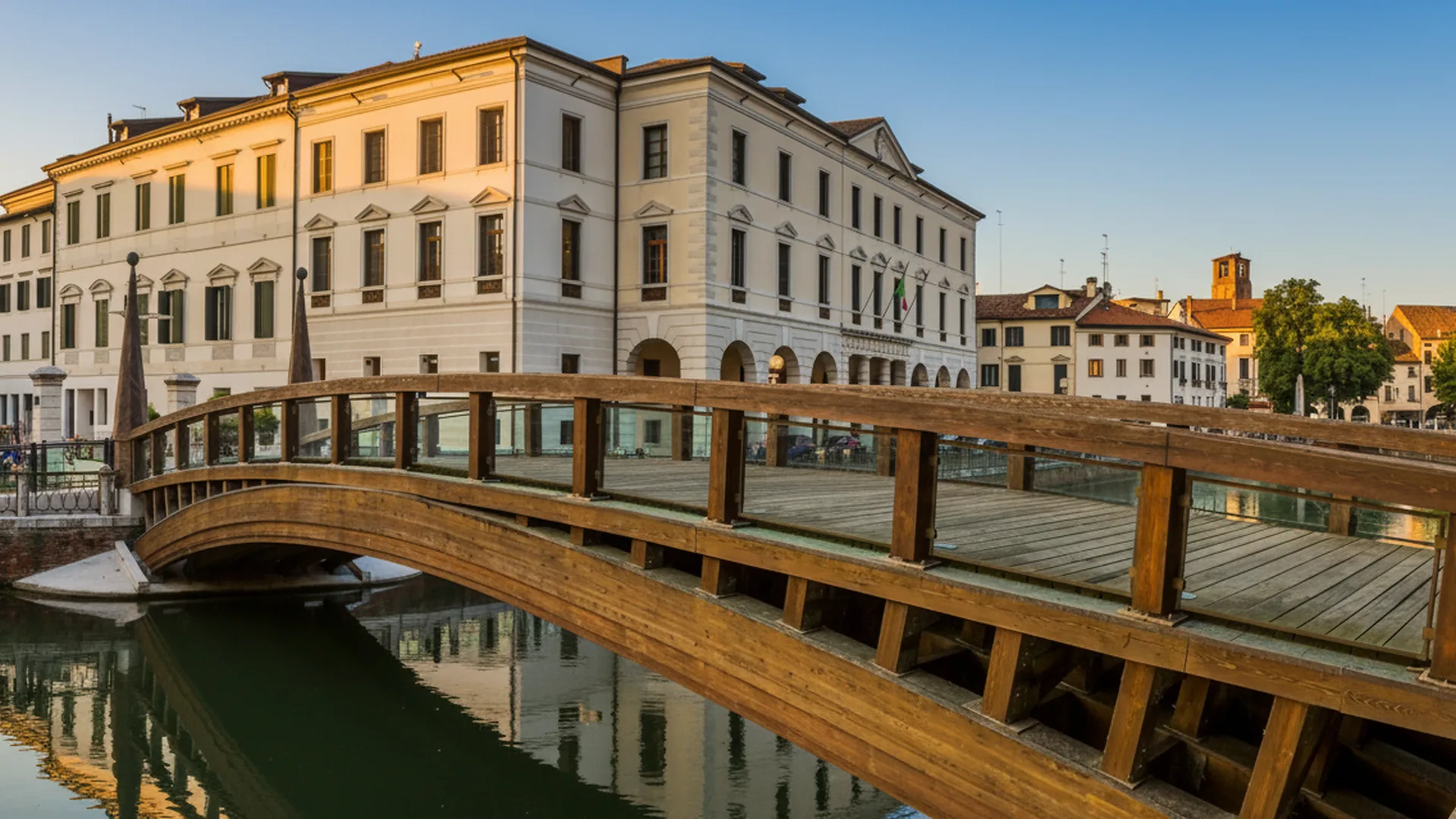 holiday treviso, 